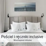 Nowy Designerski Z Balkonem Blisko Morza -